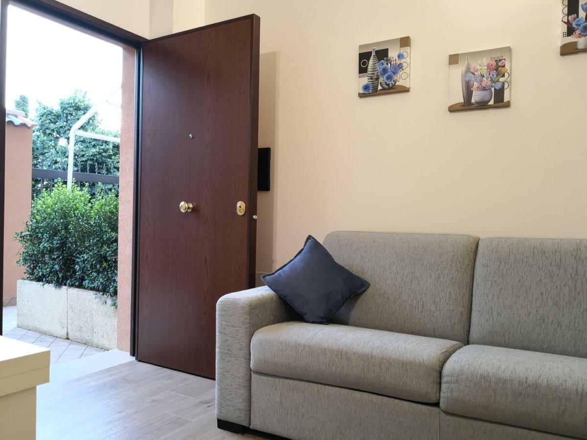 Hotel Tiny House Naxos à Giardini-Naxos Extérieur photo